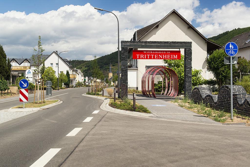 Weingut & Gaestehaus Edwin Hoffmann Тріттенгайм Екстер'єр фото